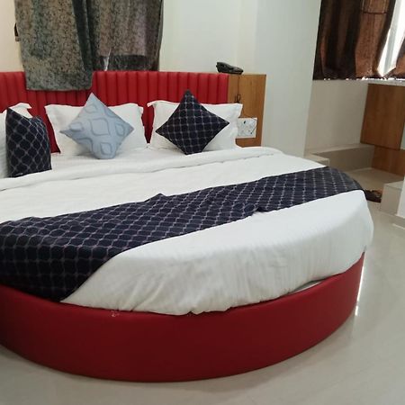 Hotel Rk Villa Вадодара Экстерьер фото