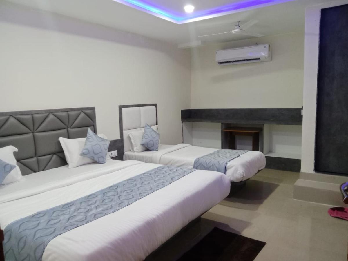 Hotel Rk Villa Вадодара Экстерьер фото