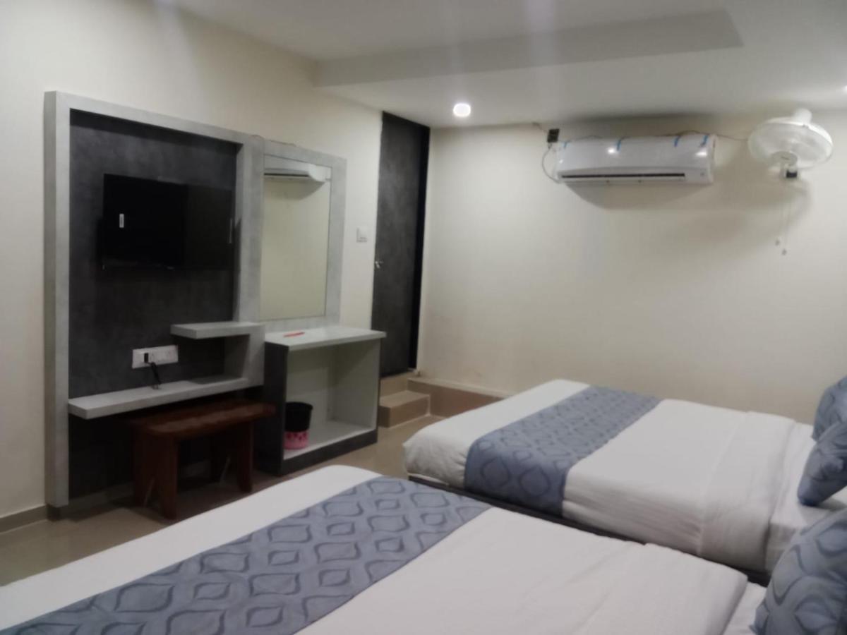 Hotel Rk Villa Вадодара Экстерьер фото